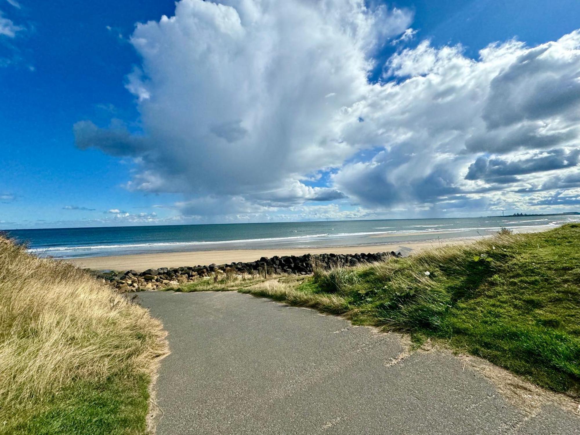 New Sea View Platinum Caravan With Huge Decking Newcastle Upon Tyne Esterno foto